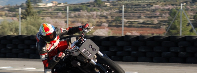 Alex Martinez testing the BOTT XR1.