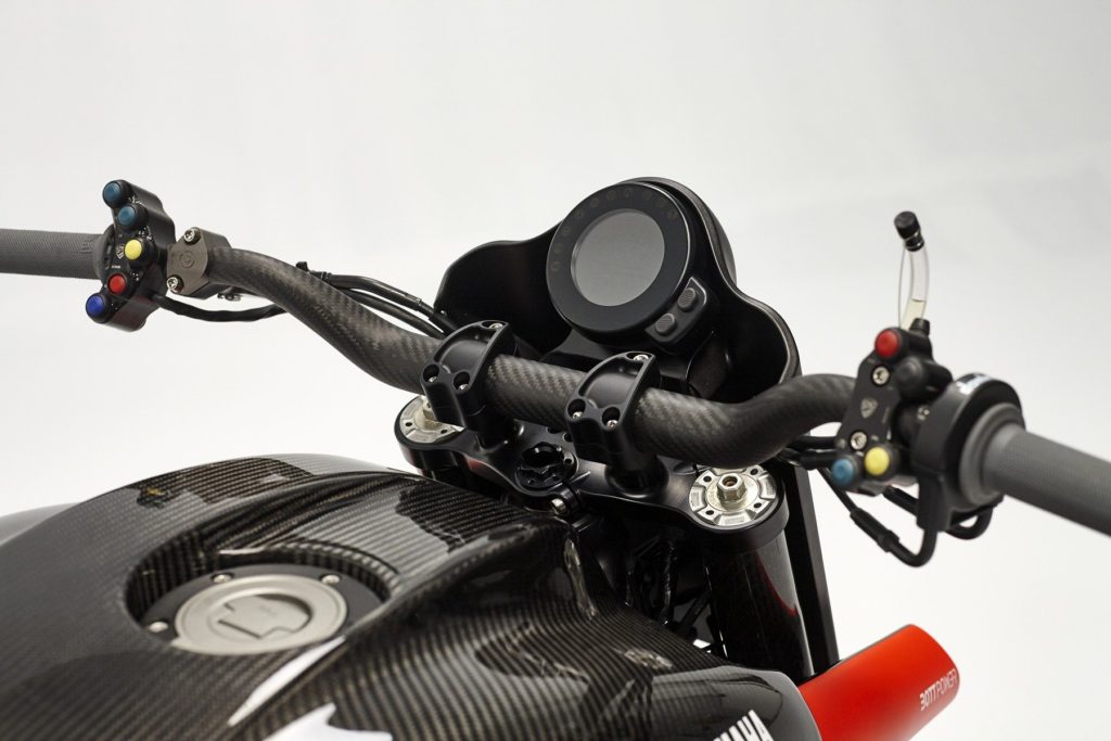 Bott XR9 Carbona kit for Yamaha XSR900 and MT09