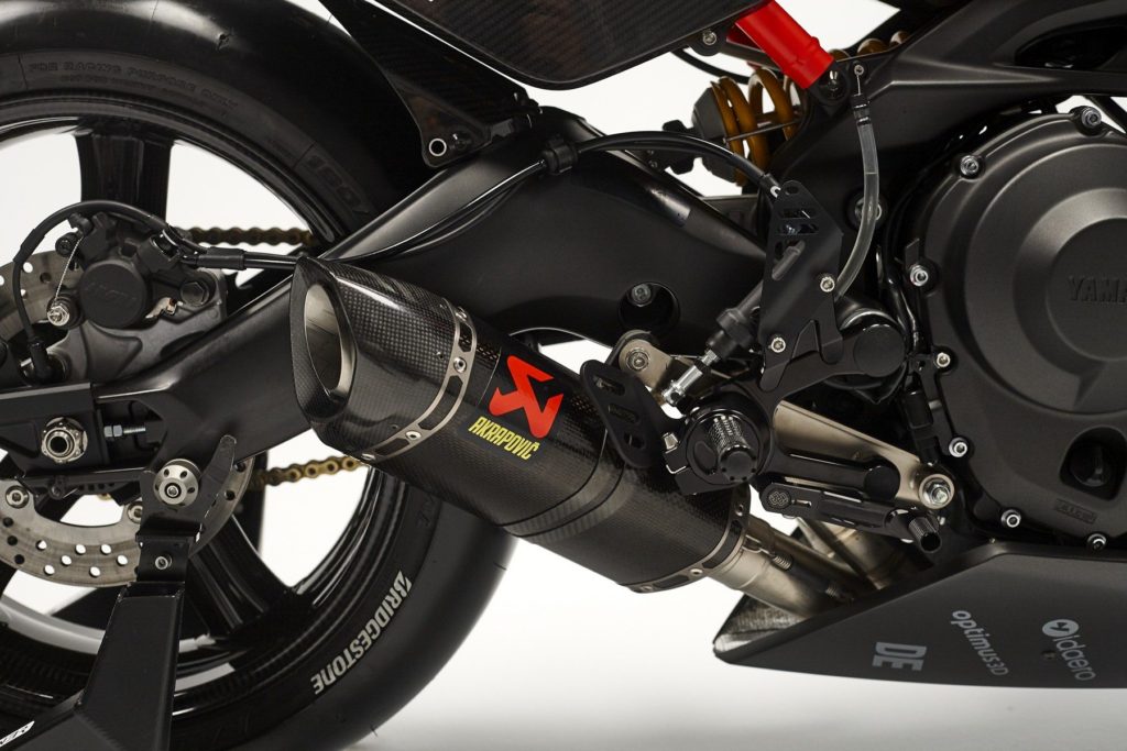 Bott XR9 Carbona kit for Yamaha XSR900 and MT09